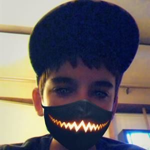 Meet your Posher, Scott